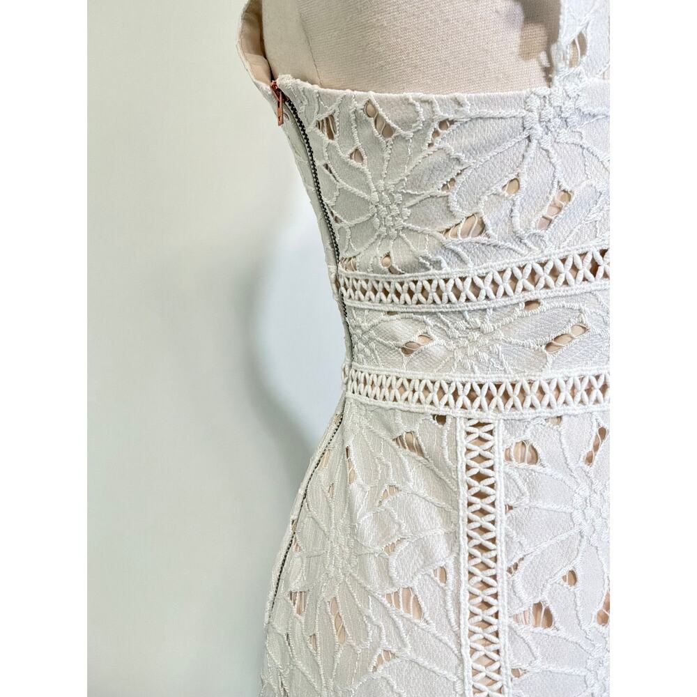 Saylor All-Over-Lace Midi Dress in White Size Large - Picture 4 of 7